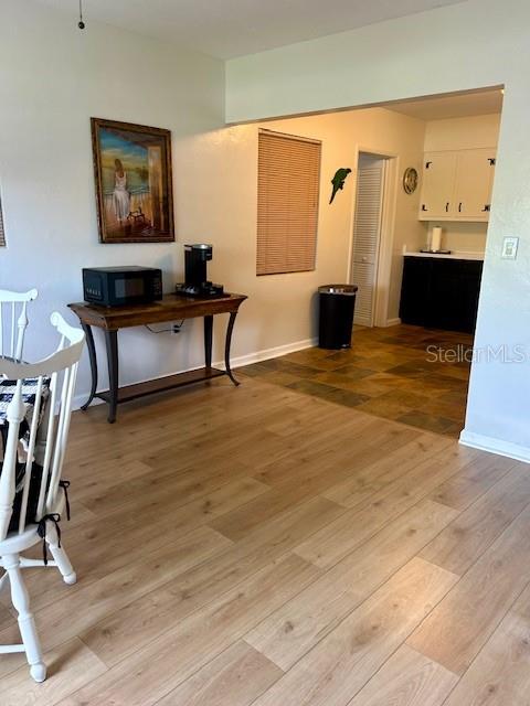 SOUTH VENICE - Residential