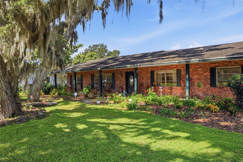 Photo of 4211 Forest Hills Drive, Lakeland, FL 33813 (MLS # L4964193)
