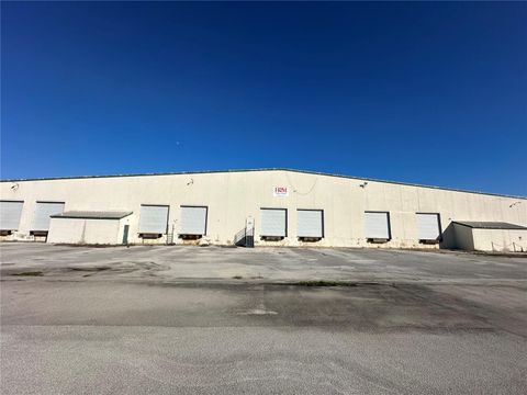 Tiny photo for 5407 NW 44th Avenue, Ocala, FL 34482 (MLS # OM717067)