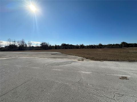 Tiny photo for 5407 NW 44th Avenue, Ocala, FL 34482 (MLS # OM717067)