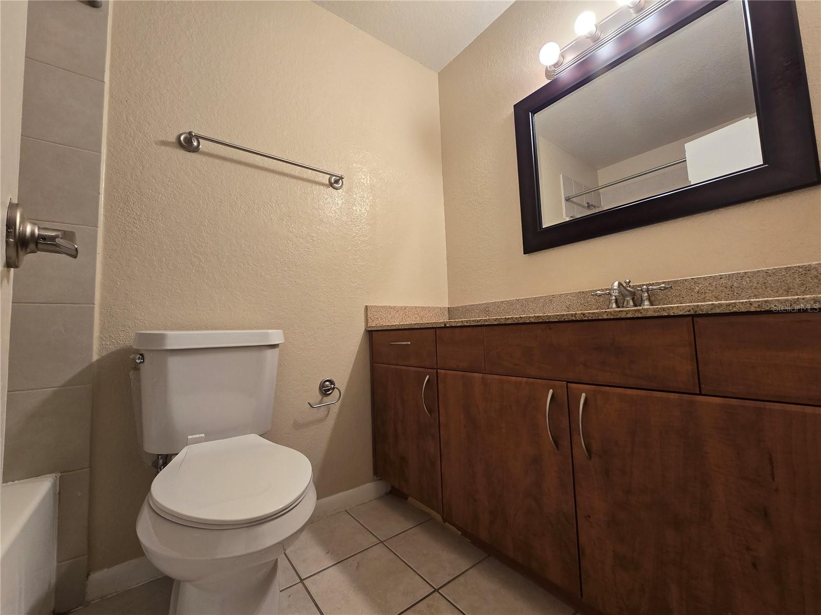 LEXINGTON PLACE CONDO - Residential Lease