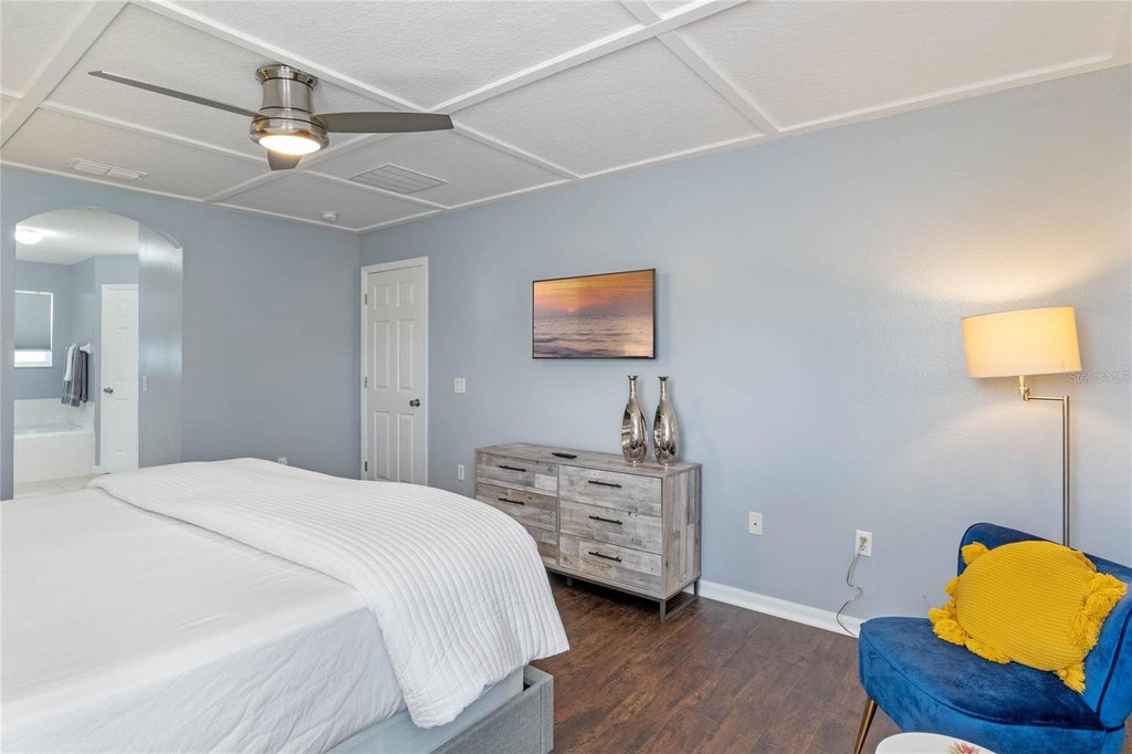 Photo of 817 Highgate Park Boulevard, Davenport, FL 33897 (MLS # O6446495)
