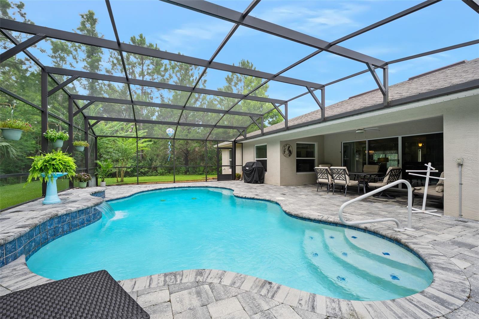 118 BIRD OF PARADISE DRIVE