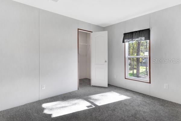 HOLIDAY HEIGHTS - Residential