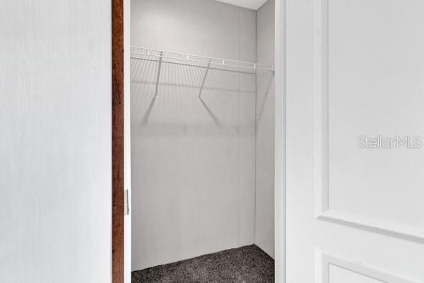 HOLIDAY HEIGHTS - Residential