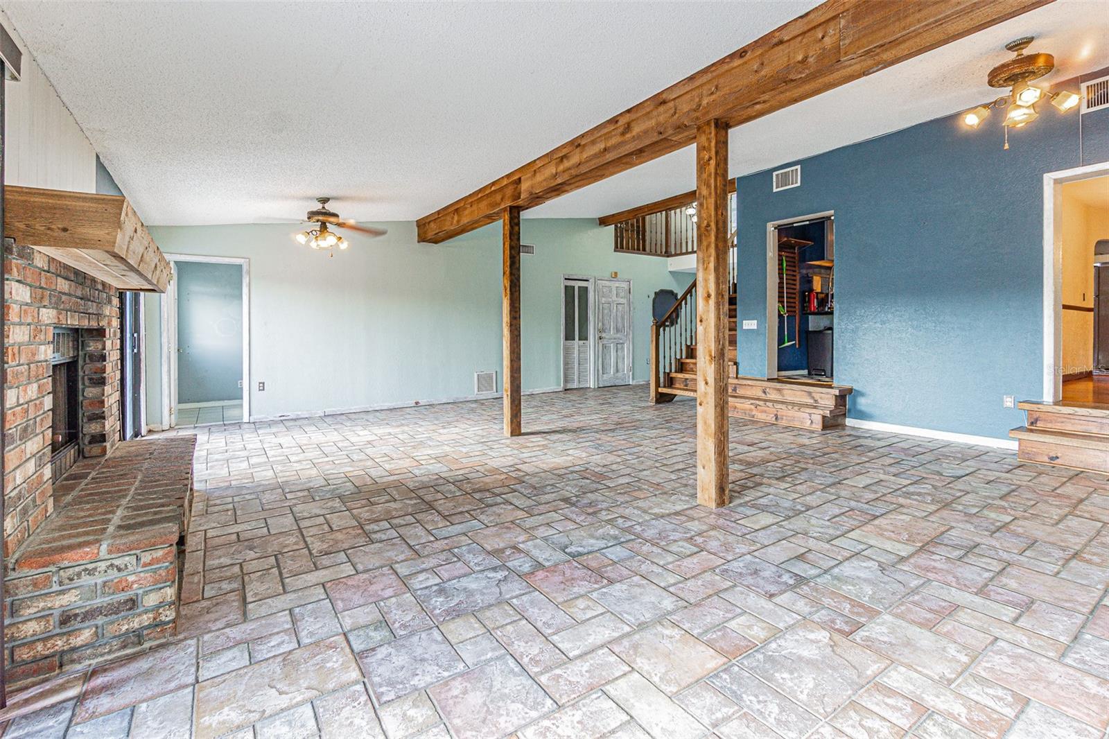 12510 FOREST HILLS DRIVE