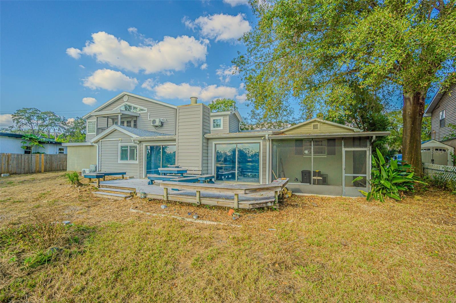 TAMPAS NORTH SIDE CNTRY CL - Residential