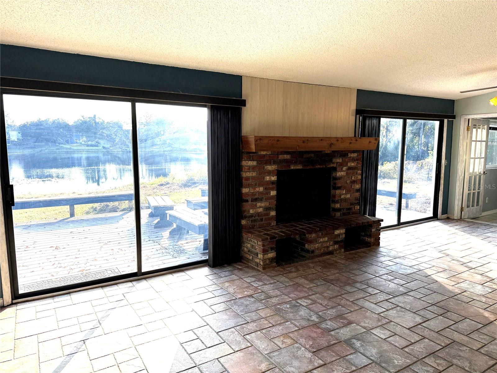 12510 FOREST HILLS DRIVE