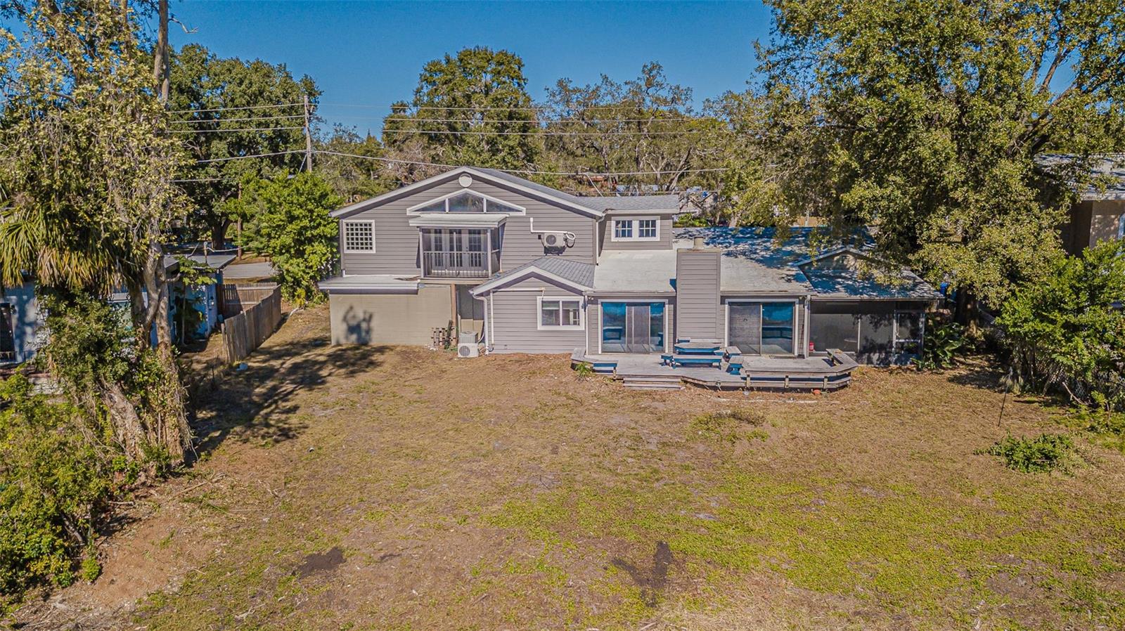 TAMPAS NORTH SIDE CNTRY CL - Residential