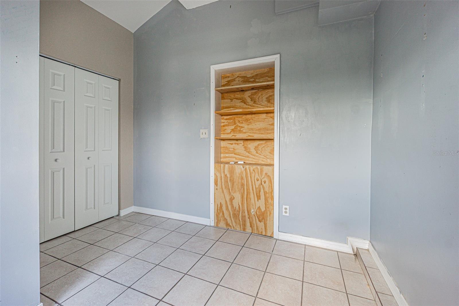 TAMPAS NORTH SIDE CNTRY CL - Residential