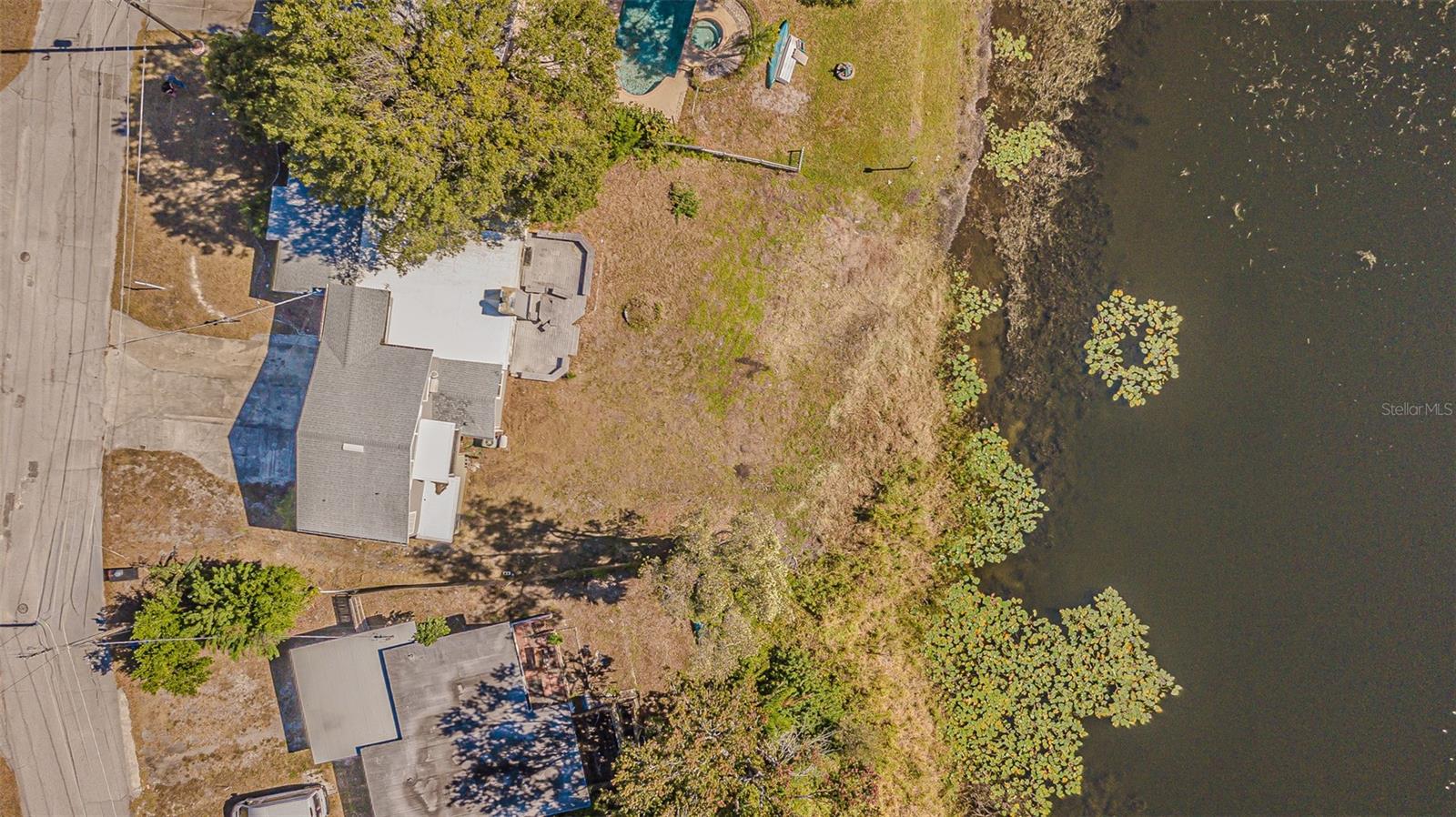 TAMPAS NORTH SIDE CNTRY CL - Residential