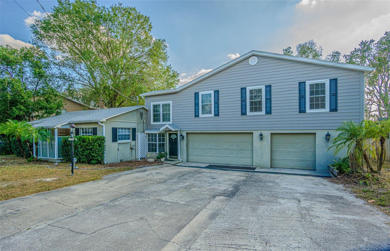 TAMPAS NORTH SIDE CNTRY CL - Residential