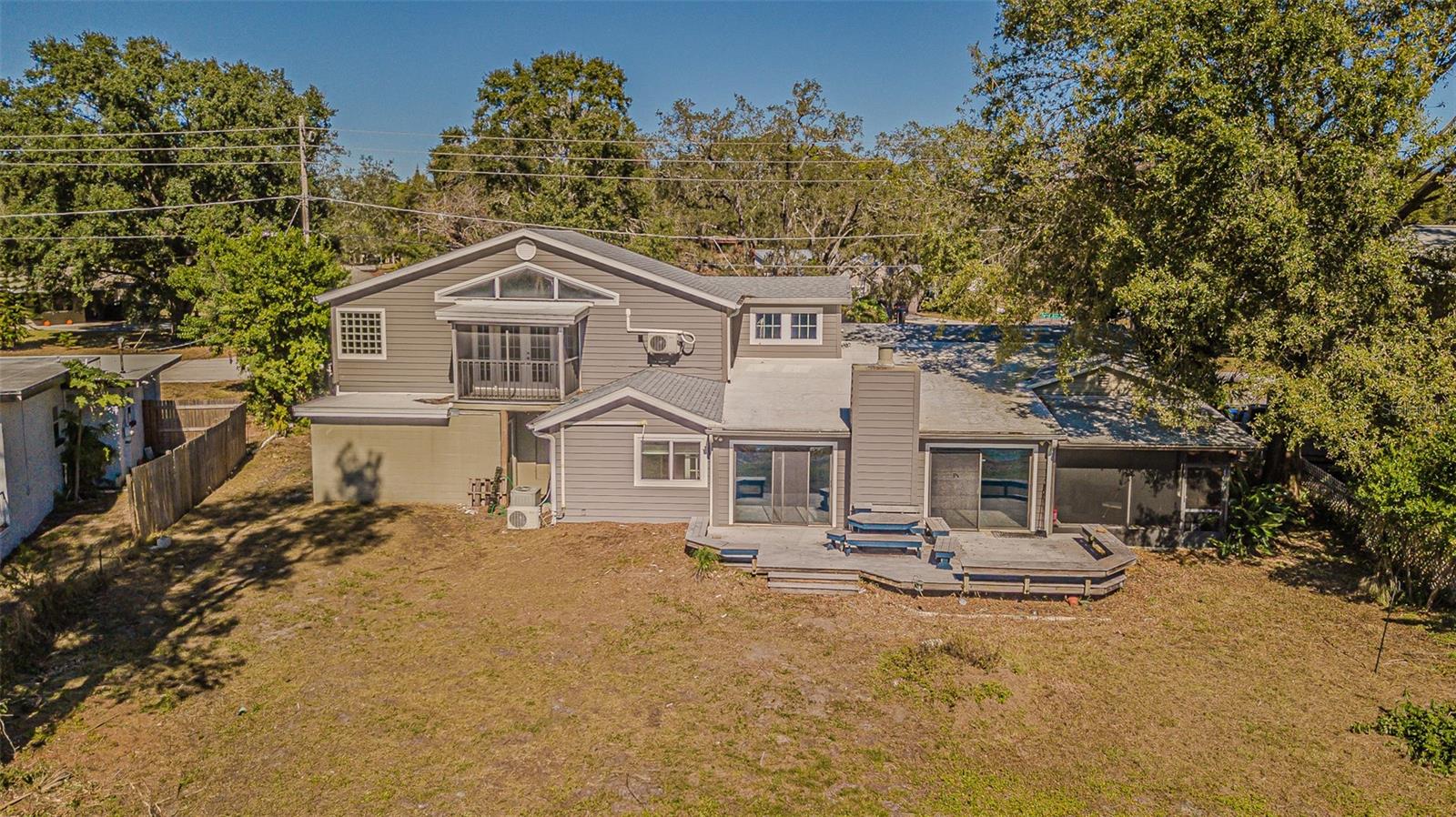 TAMPAS NORTH SIDE CNTRY CL - Residential