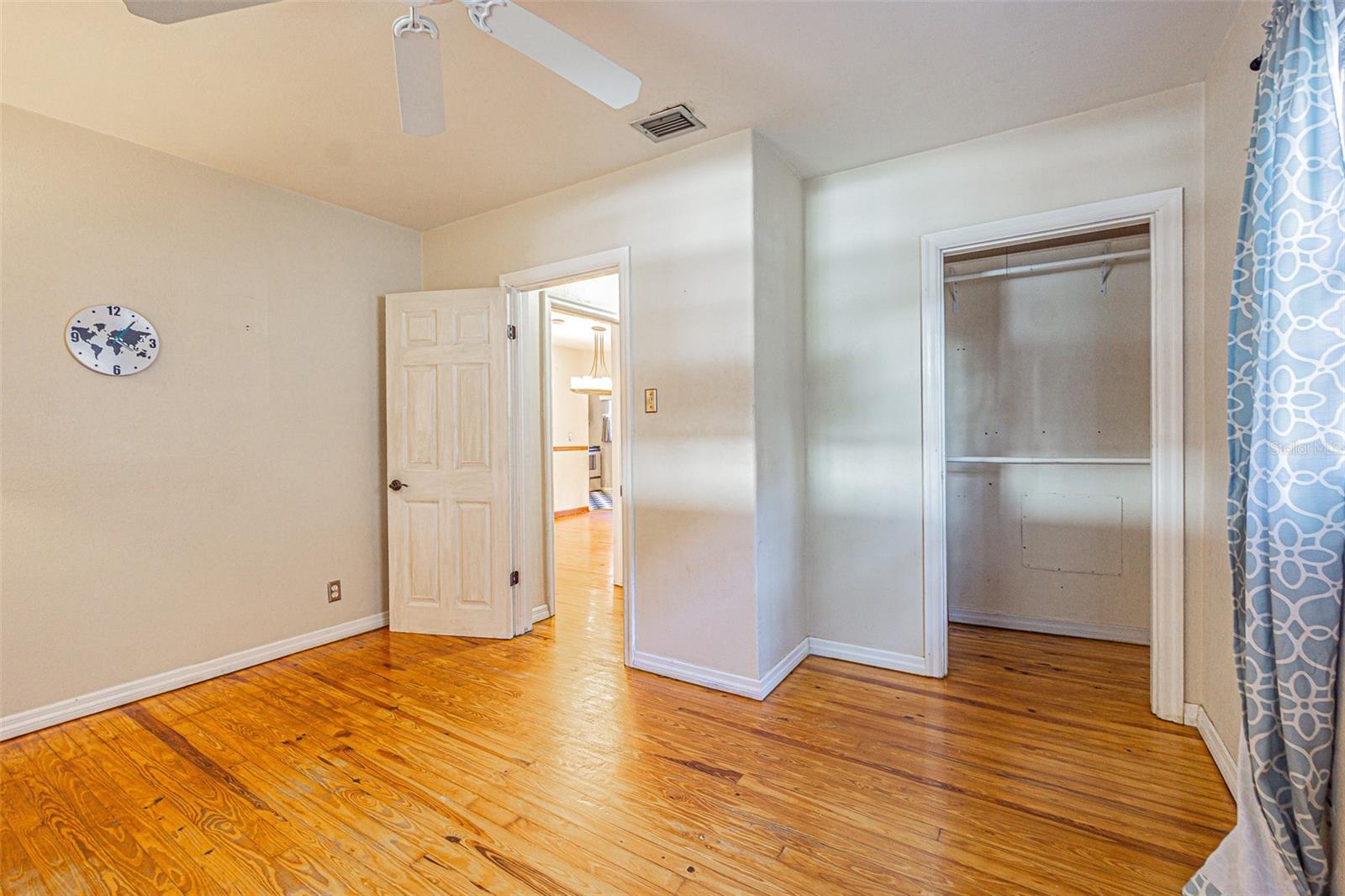 TAMPAS NORTH SIDE CNTRY CL - Residential