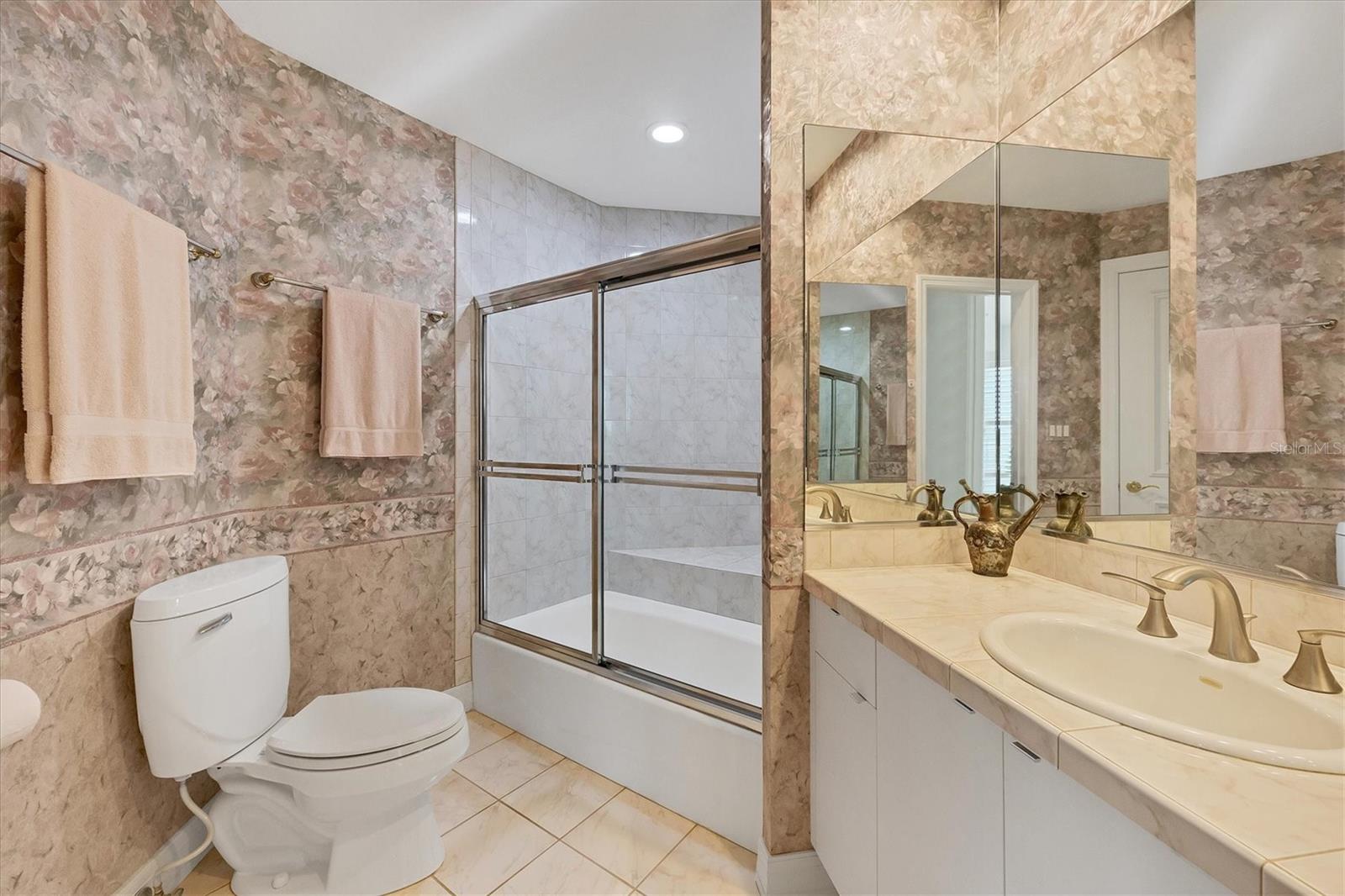 SARABANDE - Residential