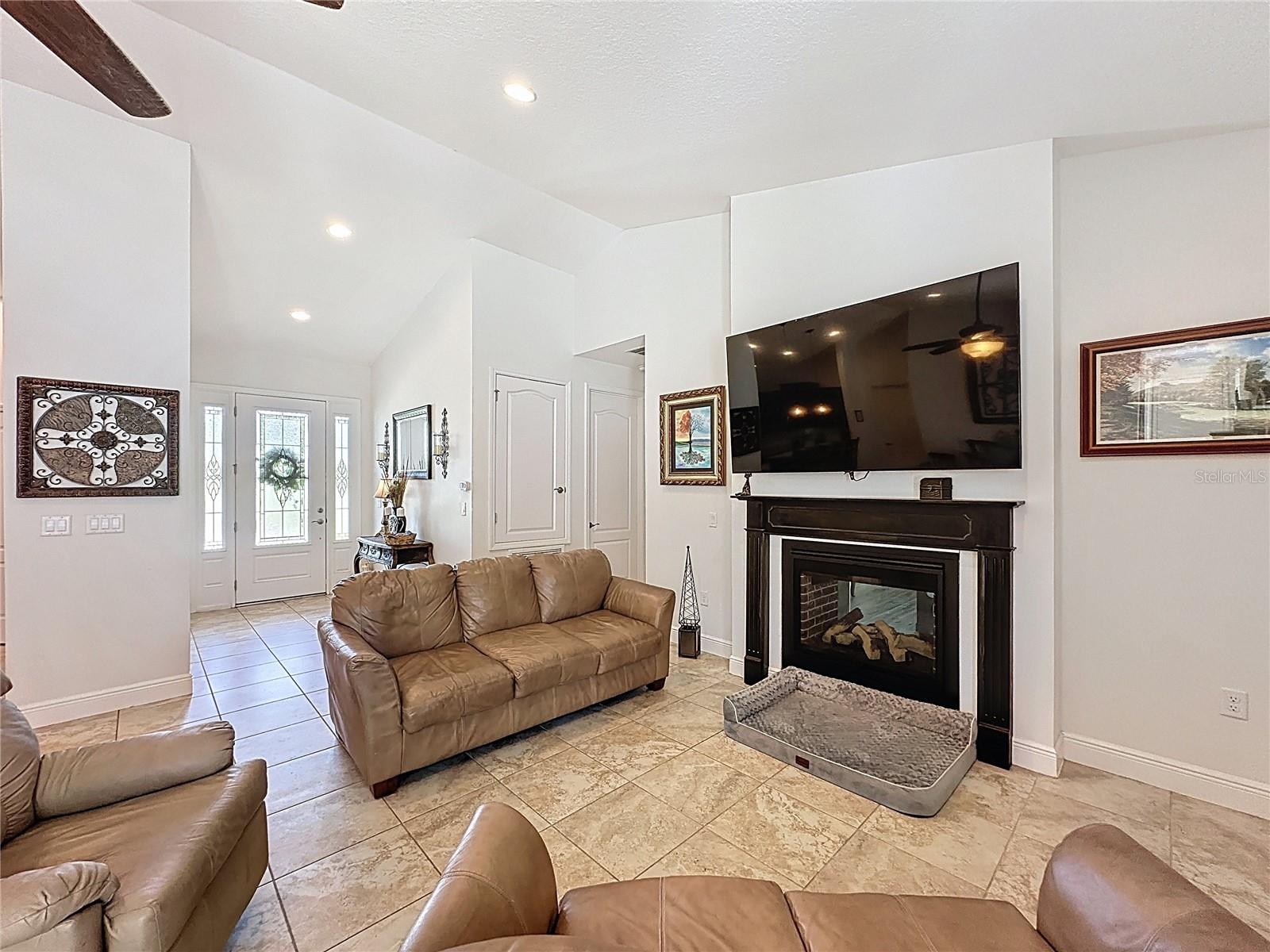 ACREAGE & UNREC - Residential