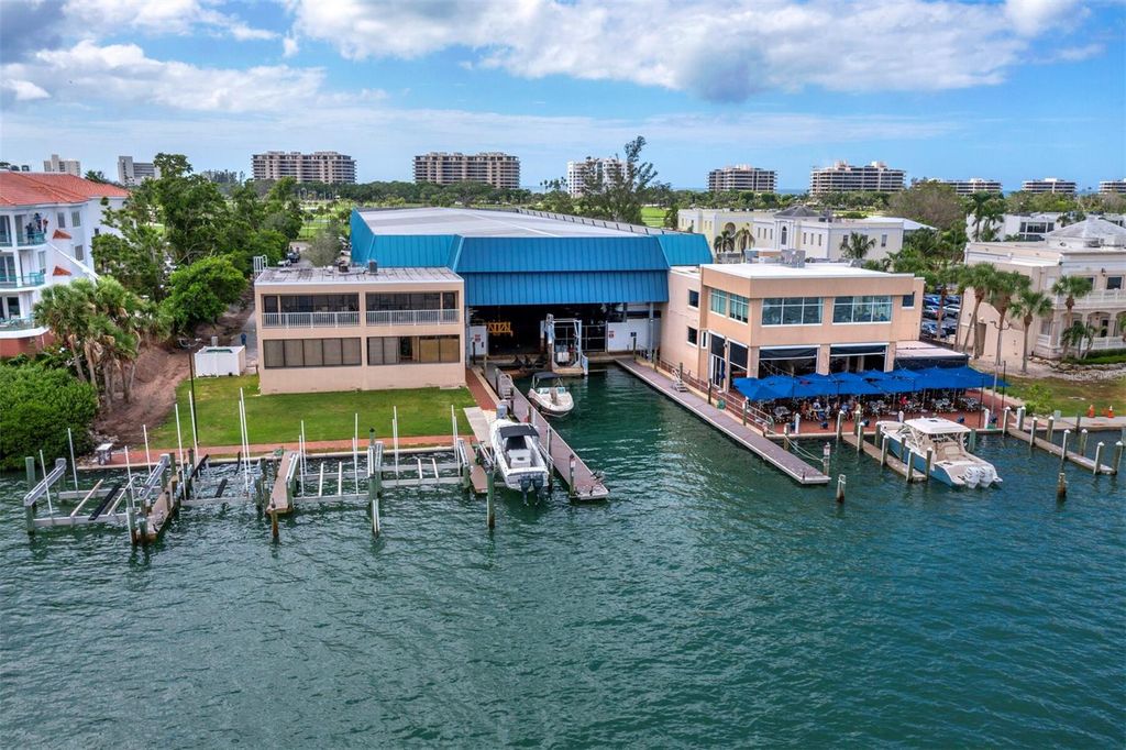 Photo of 408 Gulf Of Mexico Drive #2210, Longboat Key, FL 34228 (MLS # A4667482)