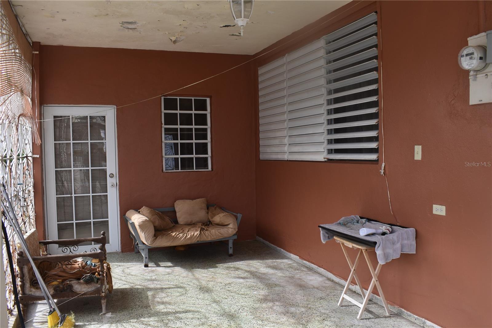 FELICIA - Residential