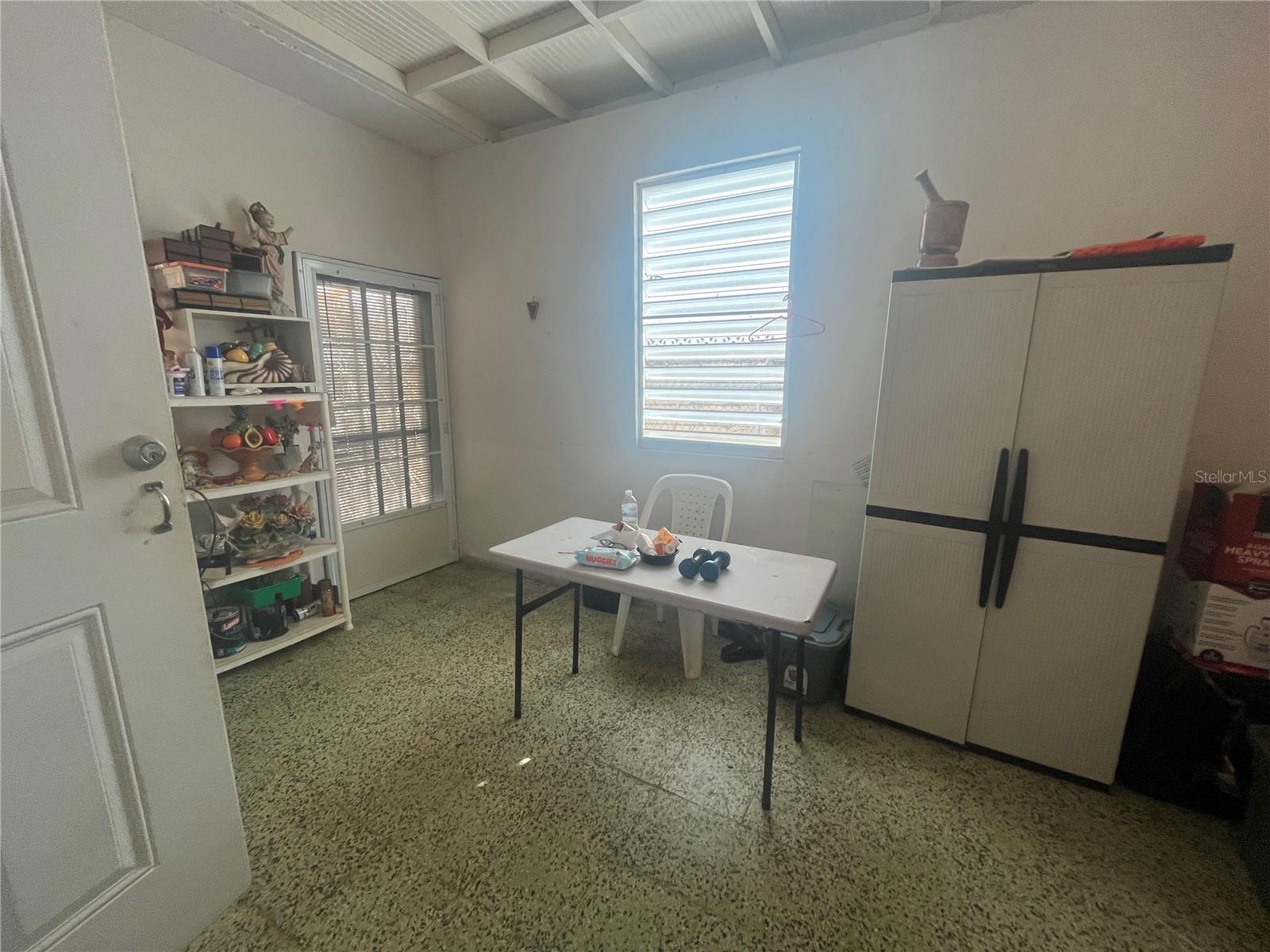 FELICIA - Residential