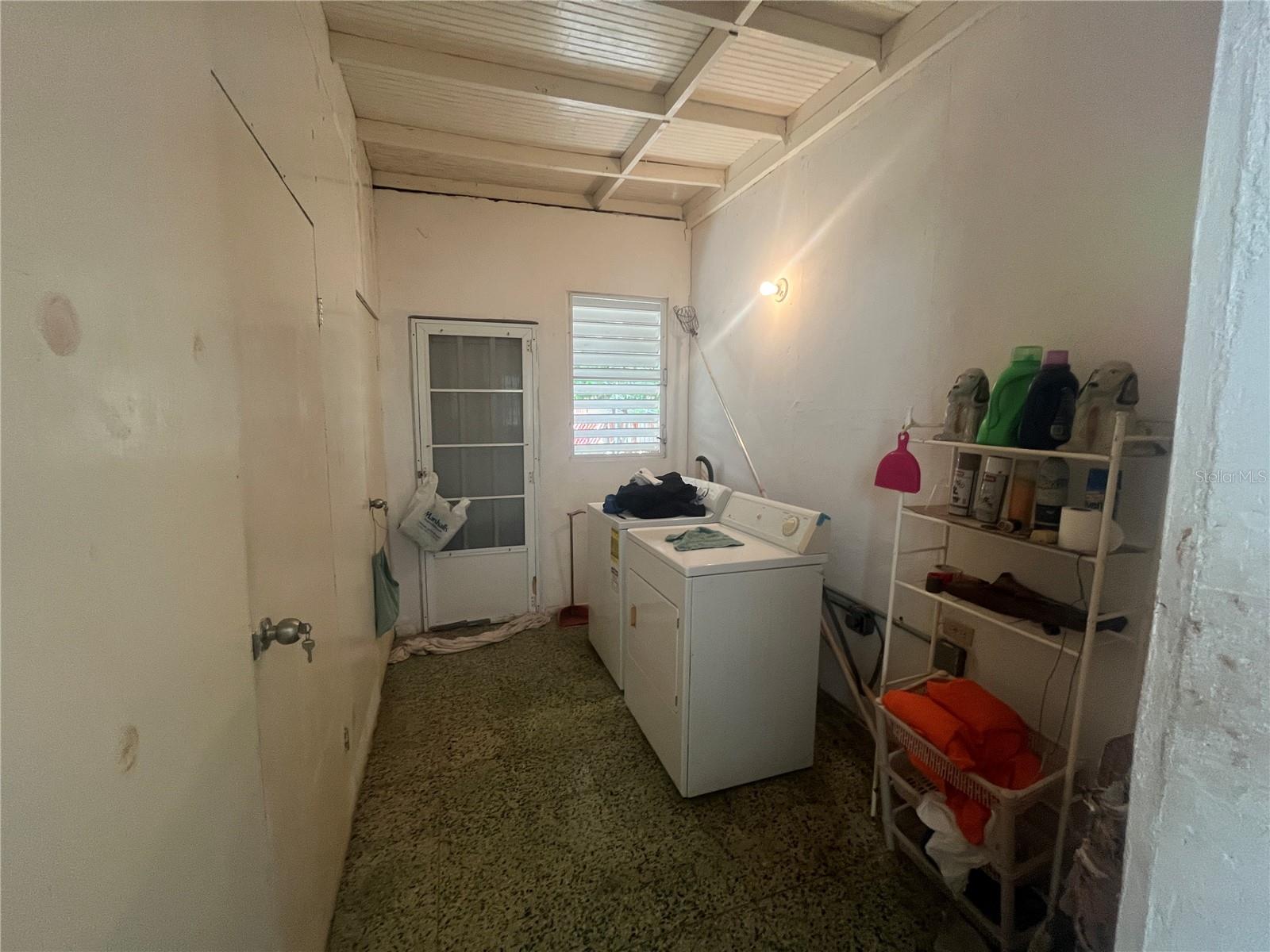 FELICIA - Residential