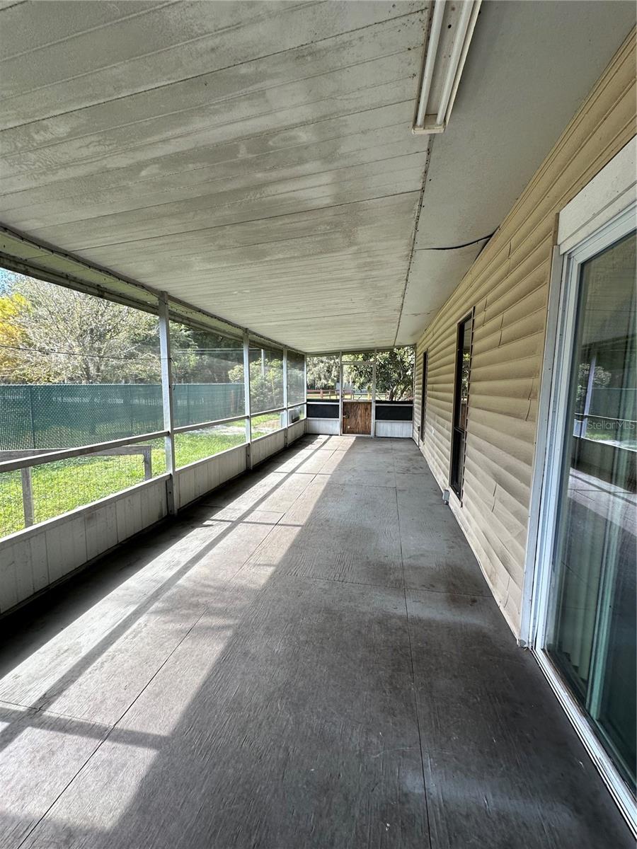 S L & I C - Residential Lease