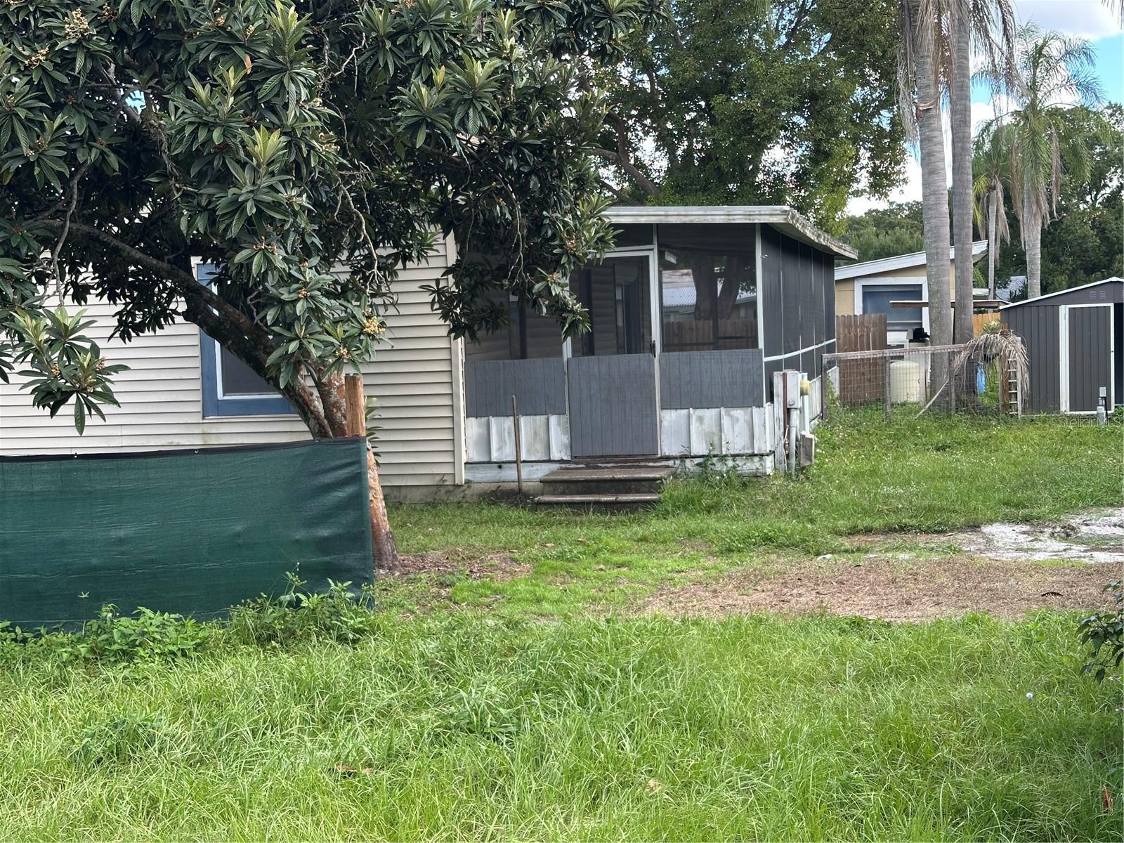 S L & I C - Residential Lease