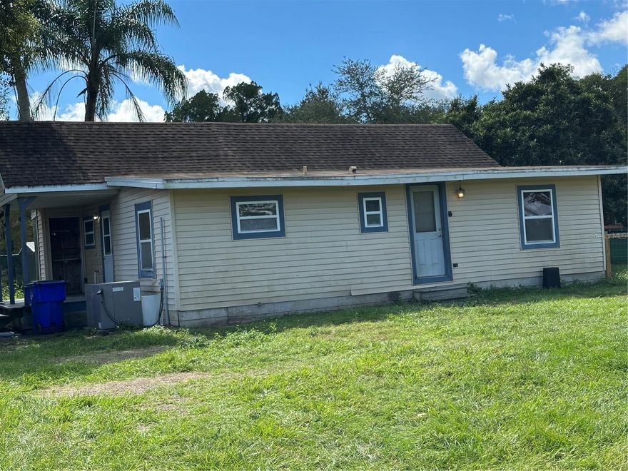 Just available is this nice 2 Bedroom 1 bath home in a quite area of St Cloud.  The utilities are included.