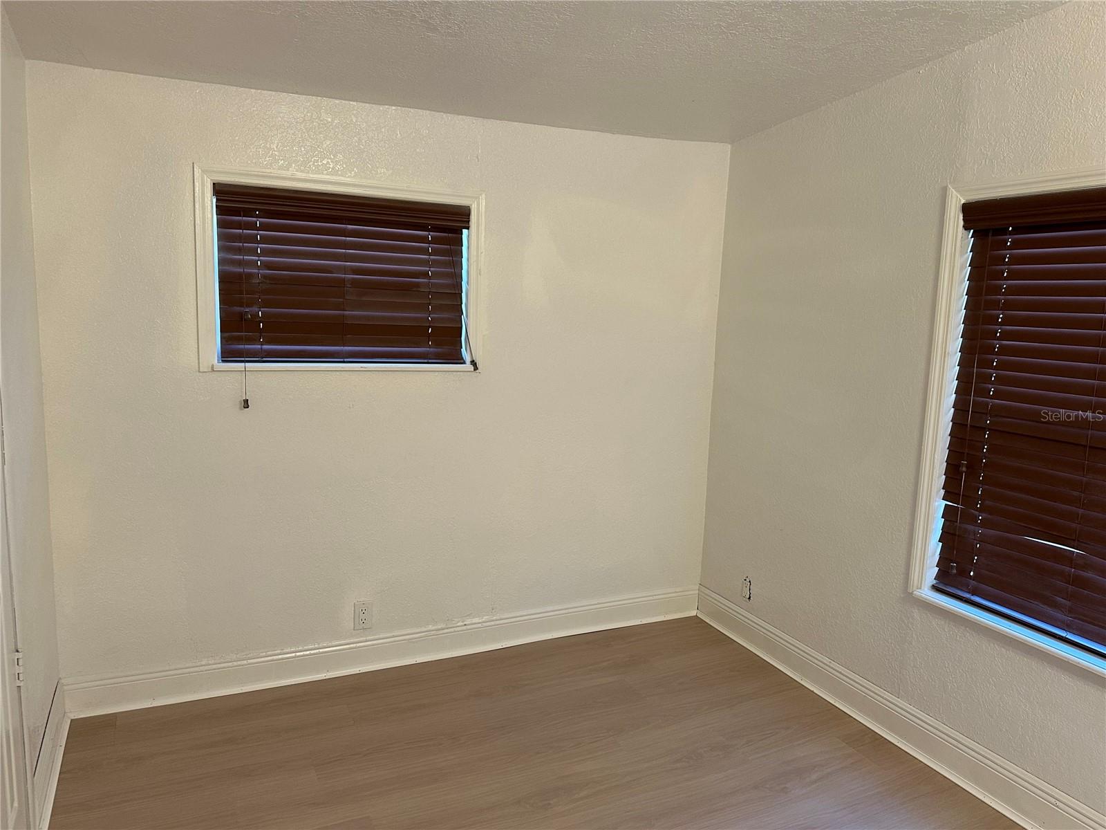S L & I C - Residential Lease