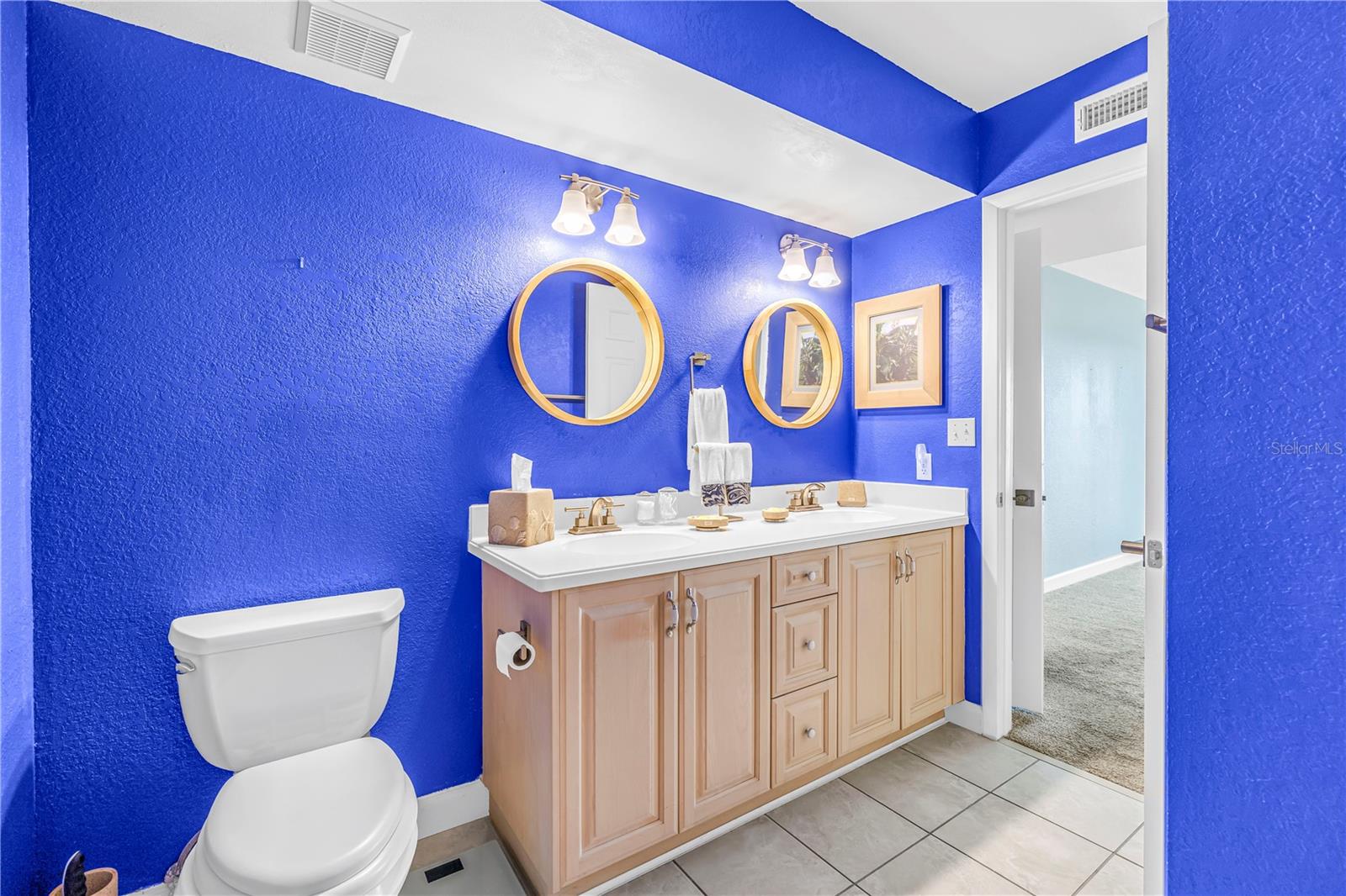 BAHIA VISTA UNIT II - Residential