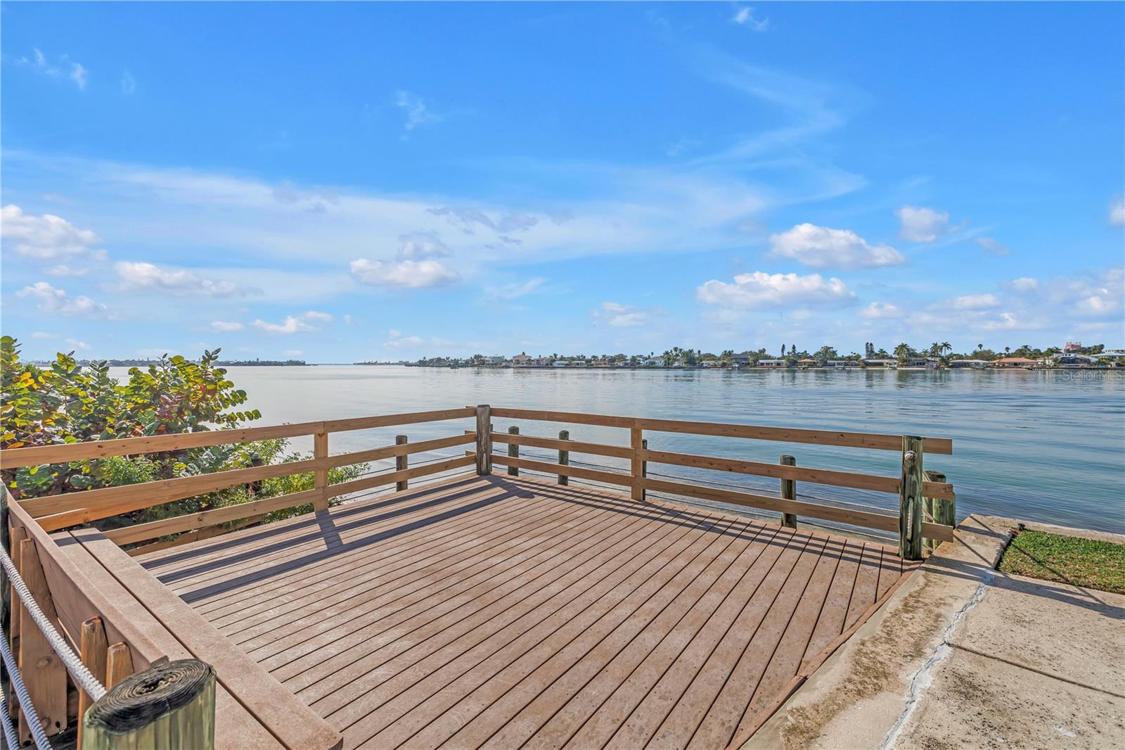 BAHIA VISTA UNIT II - Residential