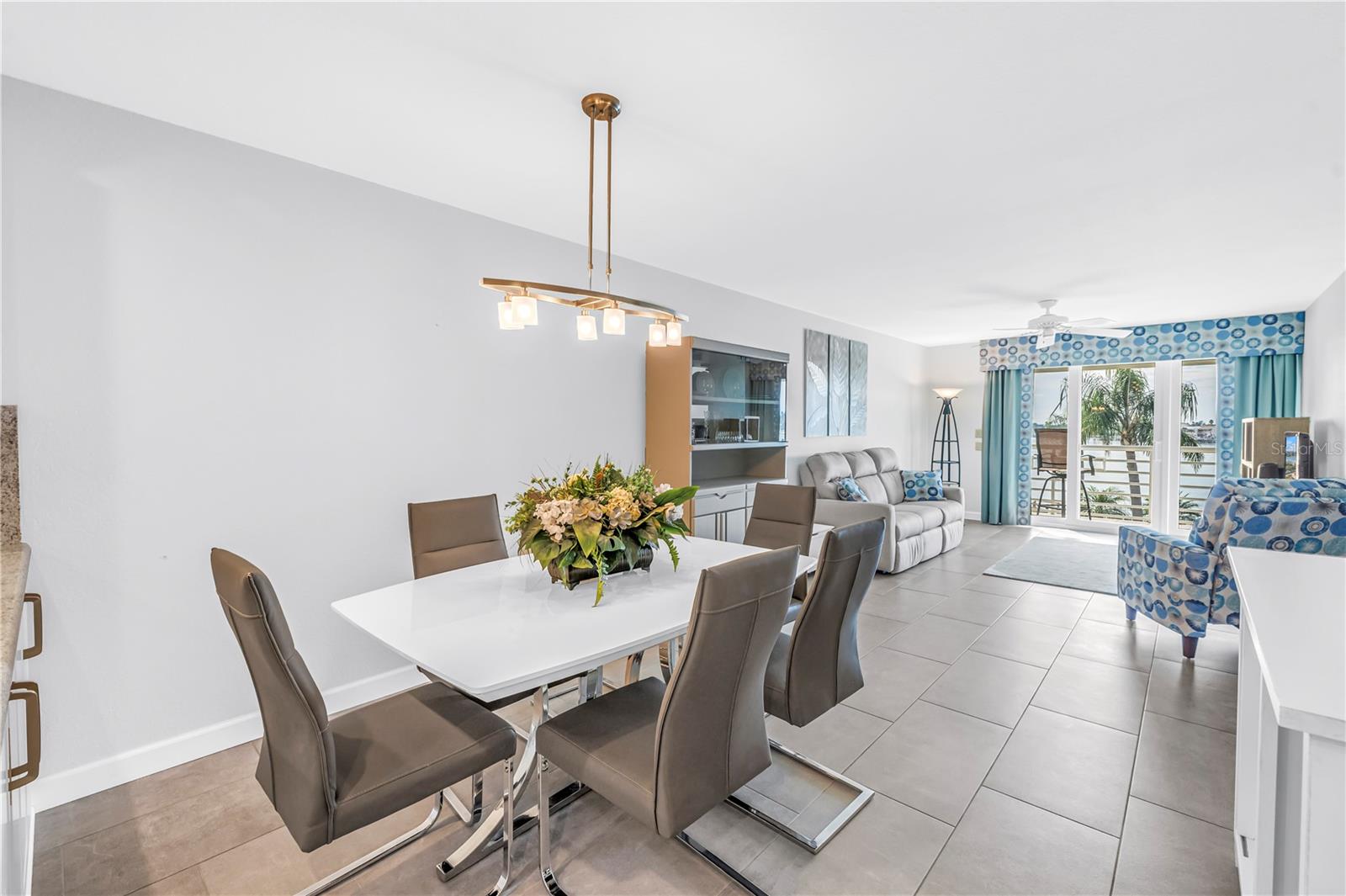 BAHIA VISTA UNIT II - Residential