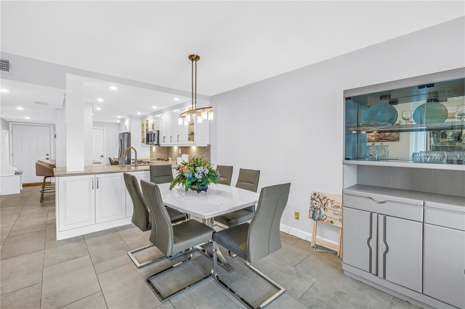 BAHIA VISTA UNIT II - Residential