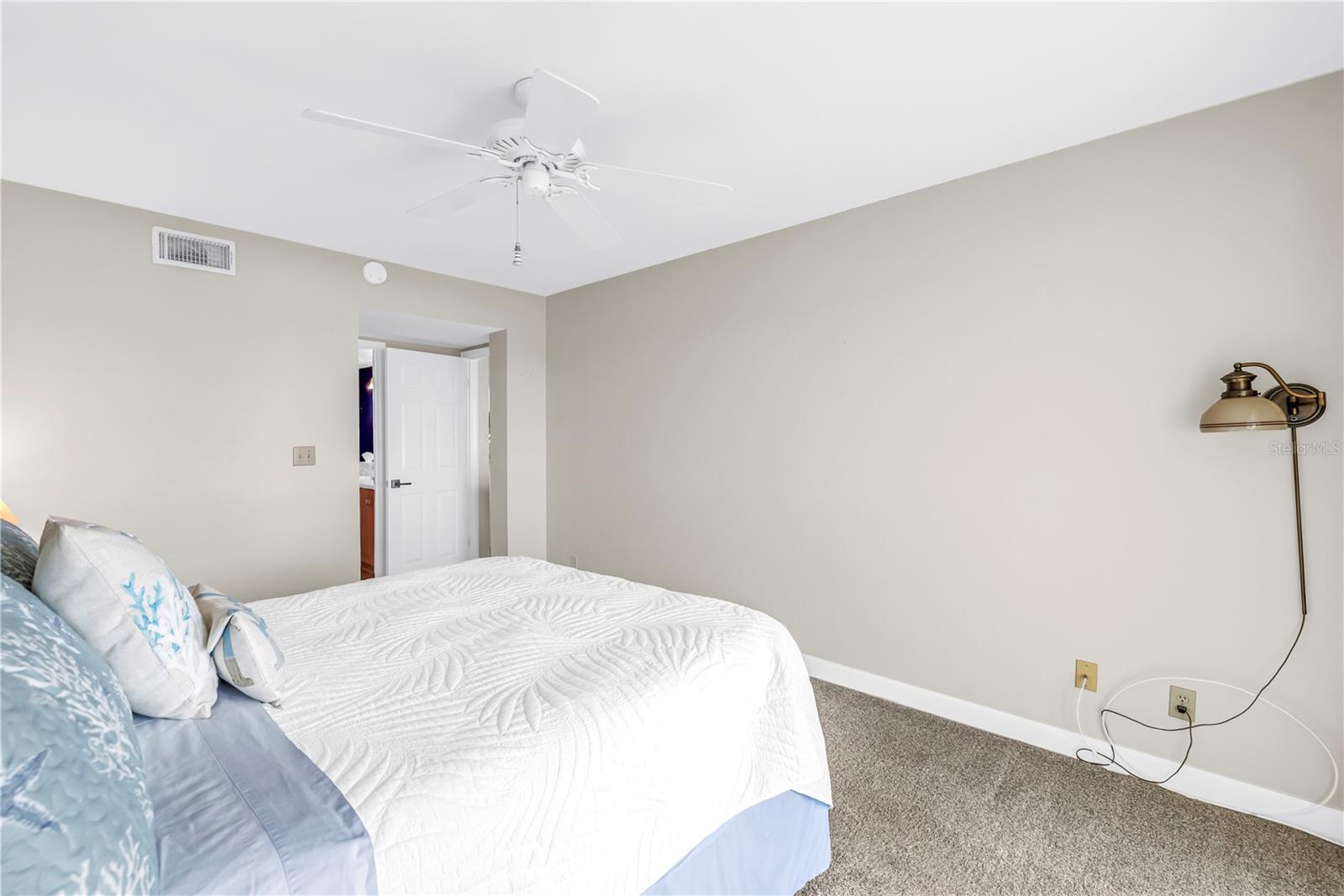 BAHIA VISTA UNIT II - Residential