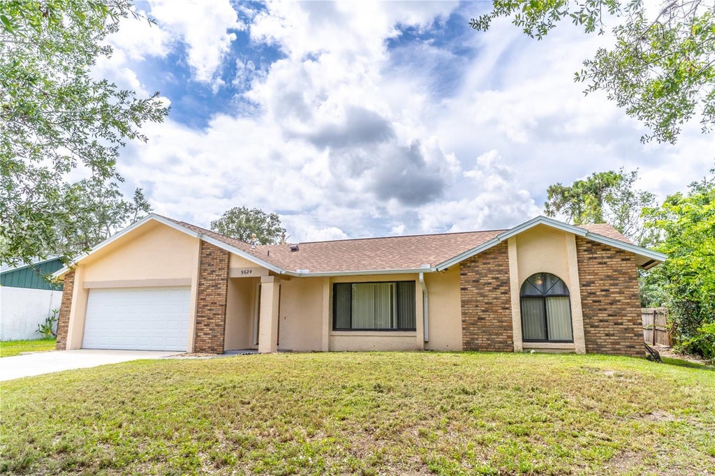 Photo of 9624 Tetley Court, Orlando, FL 32817 (MLS # O6419609)