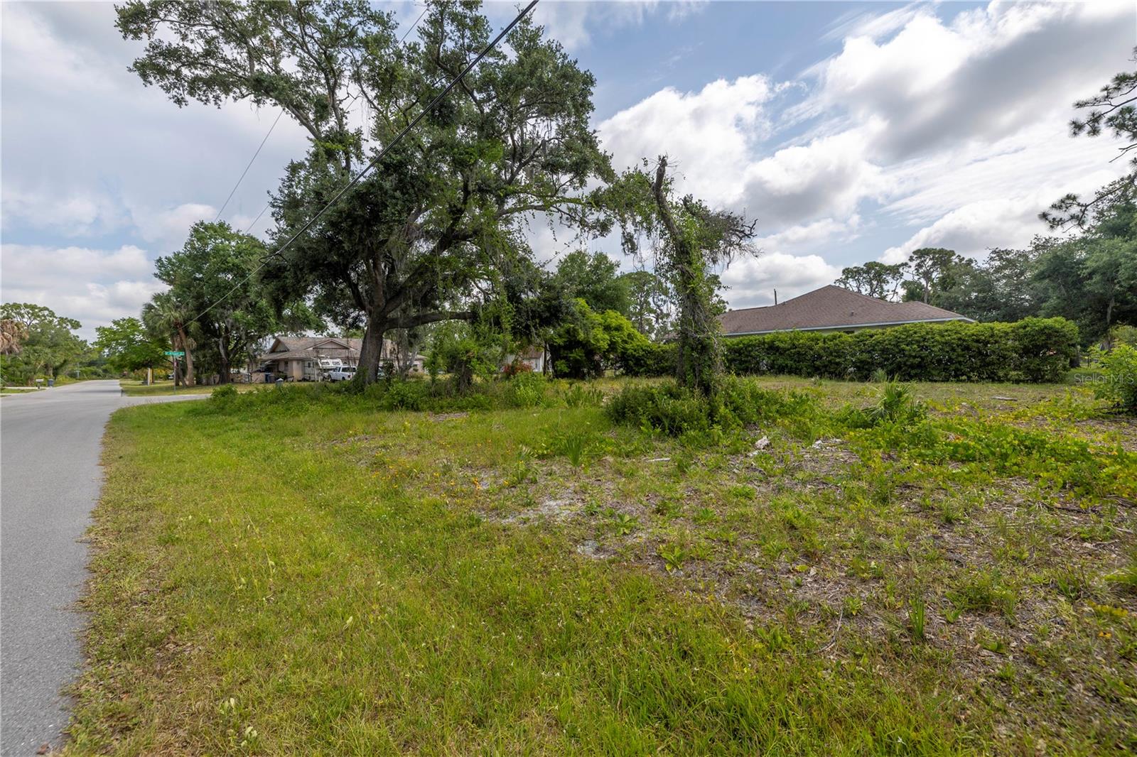 WARM MINERAL SPGS - Land