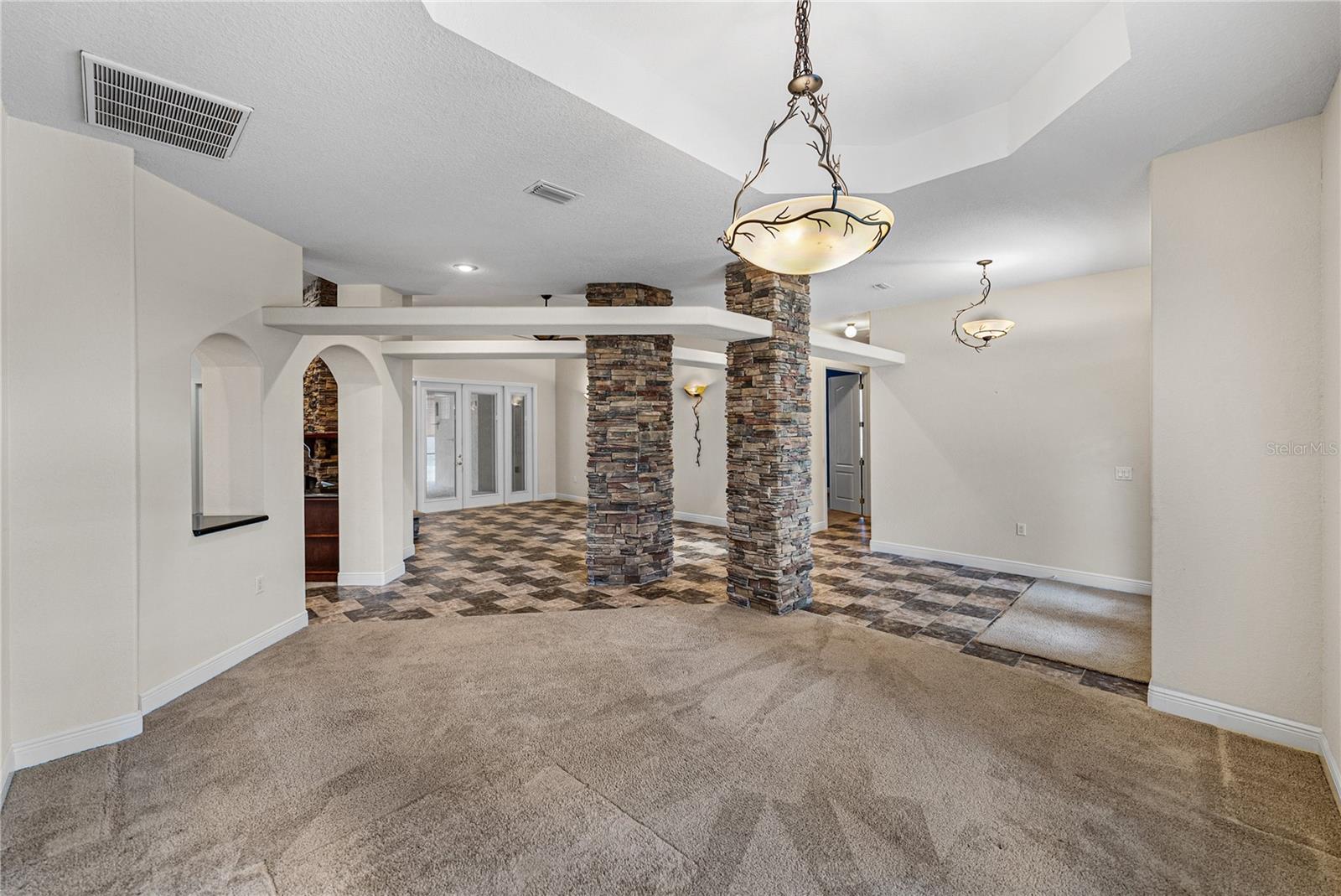 UNPLATTED - Residential