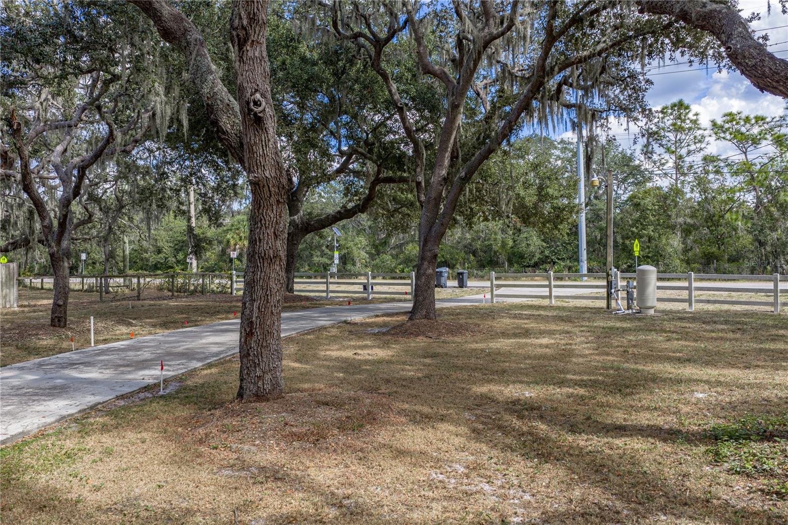 UNPLATTED - Residential