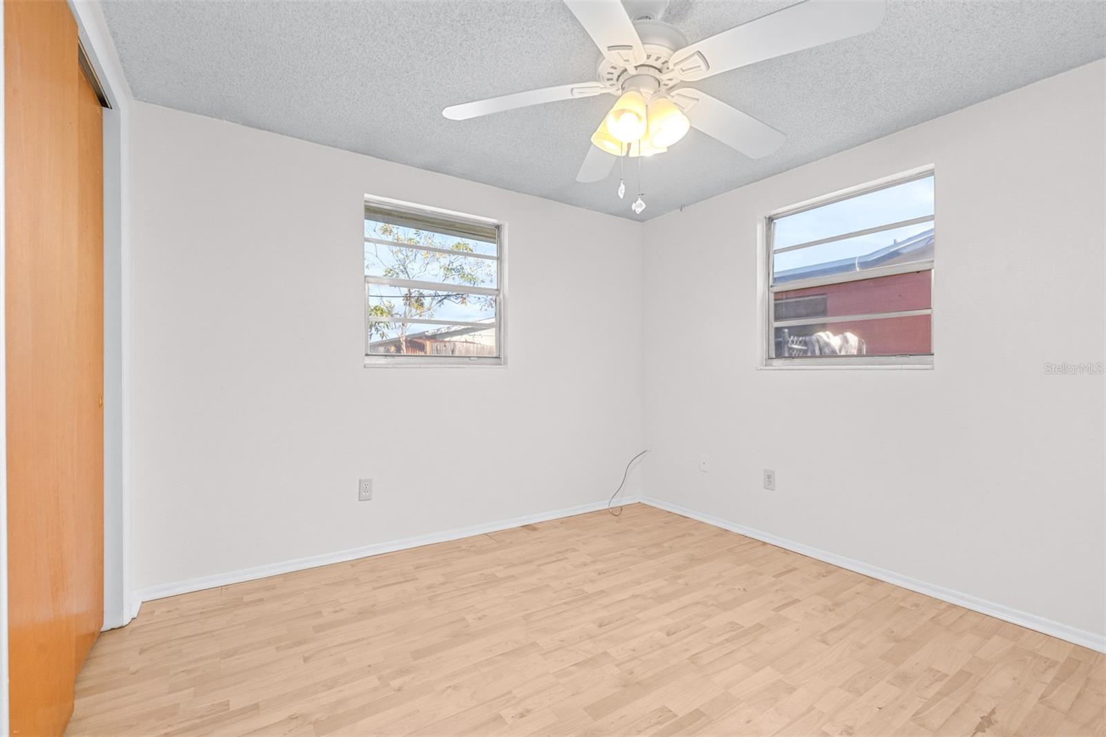 TAHITIAN HOMES - Residential