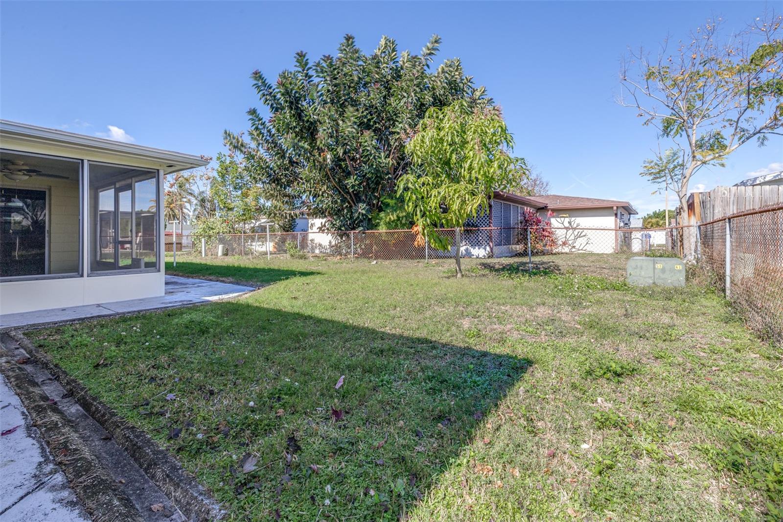 TAHITIAN HOMES - Residential