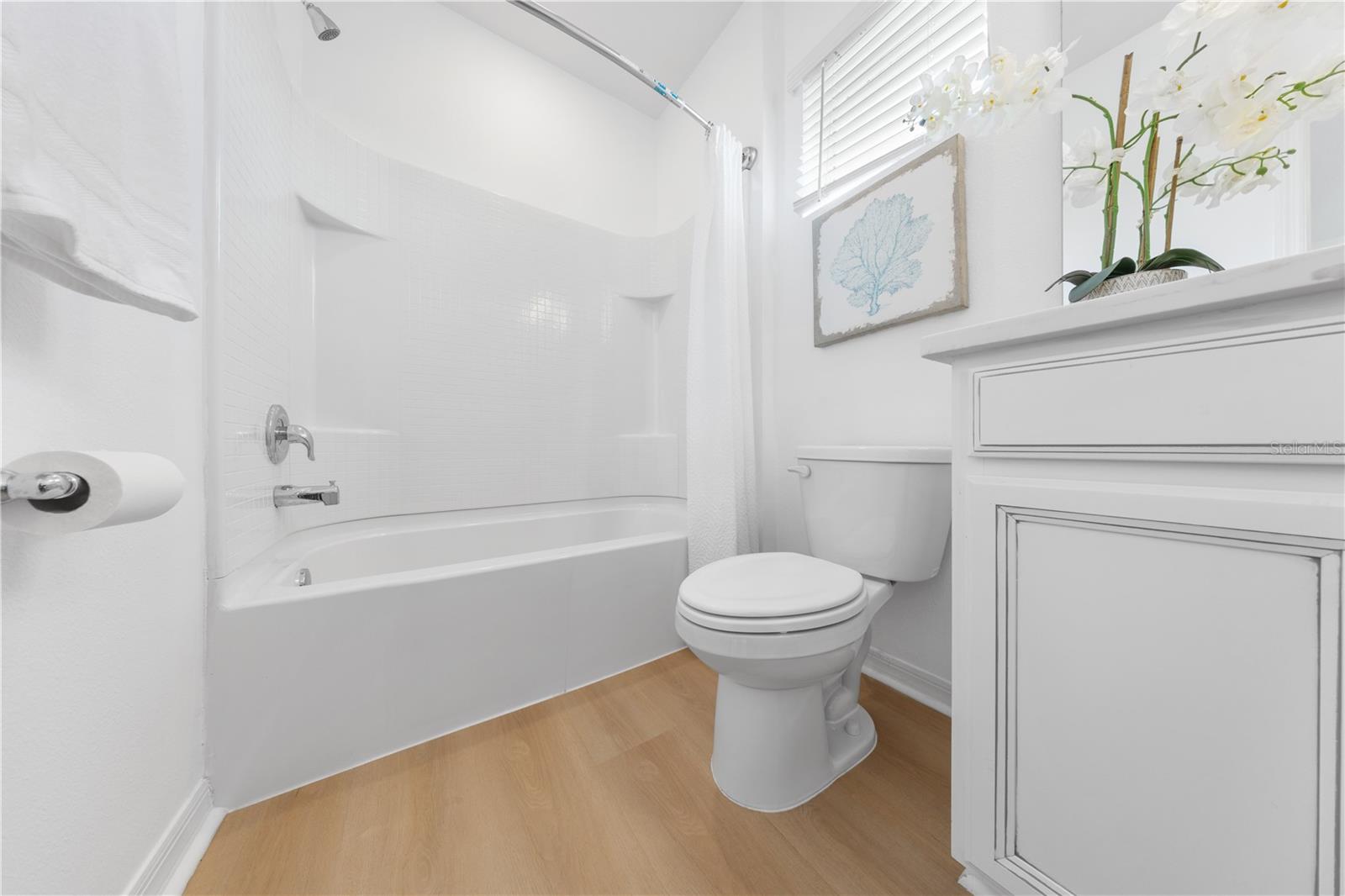 LAKE APOPKA SOUND - Residential