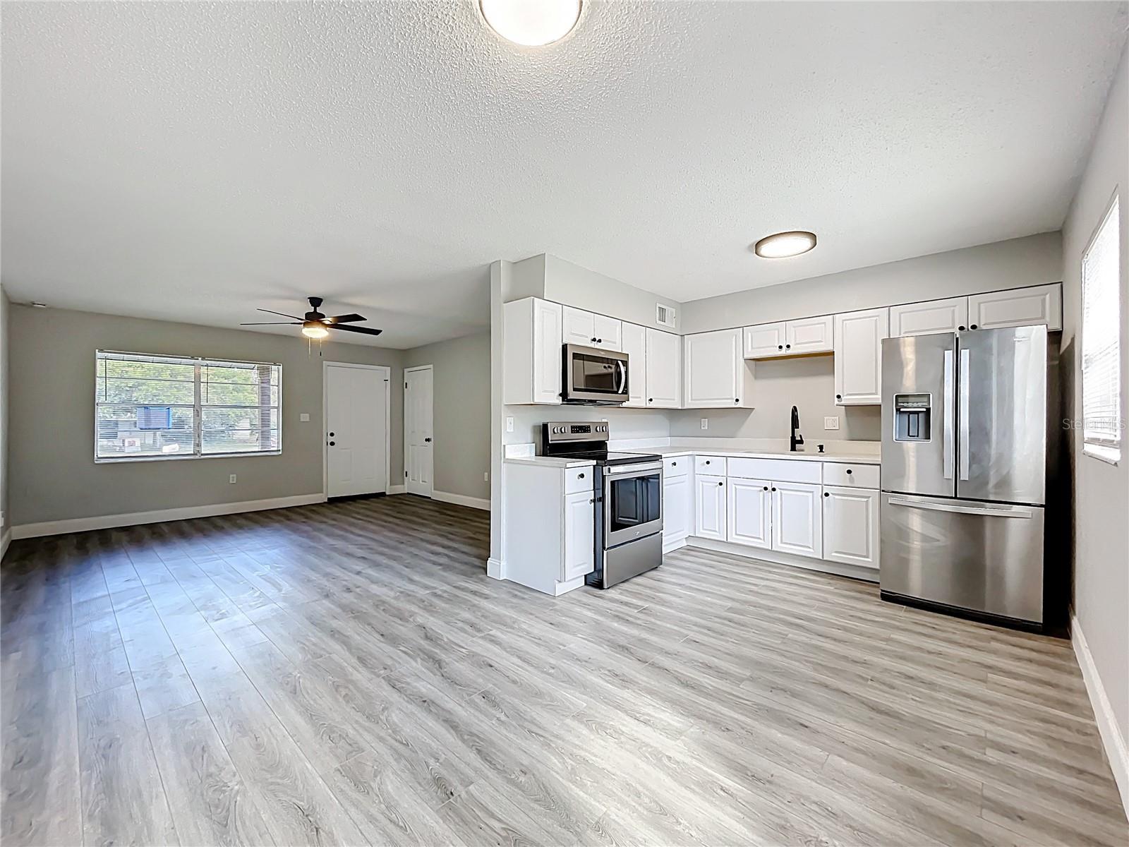 TAVARES 03 PINES REP LT 01 - Residential