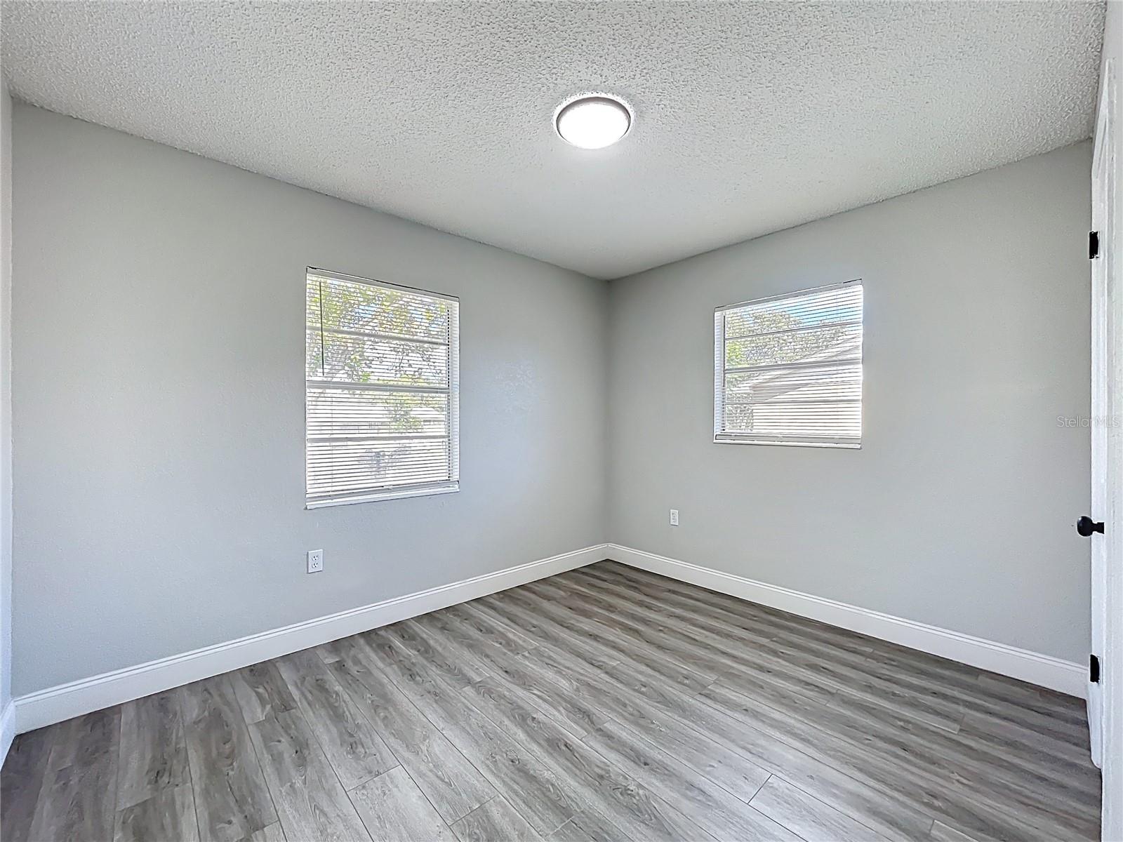 TAVARES 03 PINES REP LT 01 - Residential