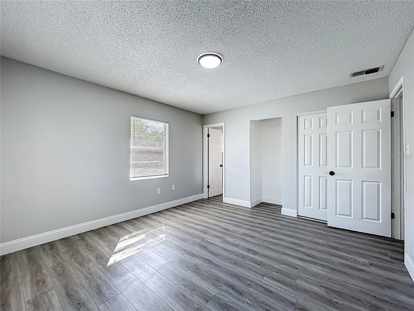 TAVARES 03 PINES REP LT 01 - Residential