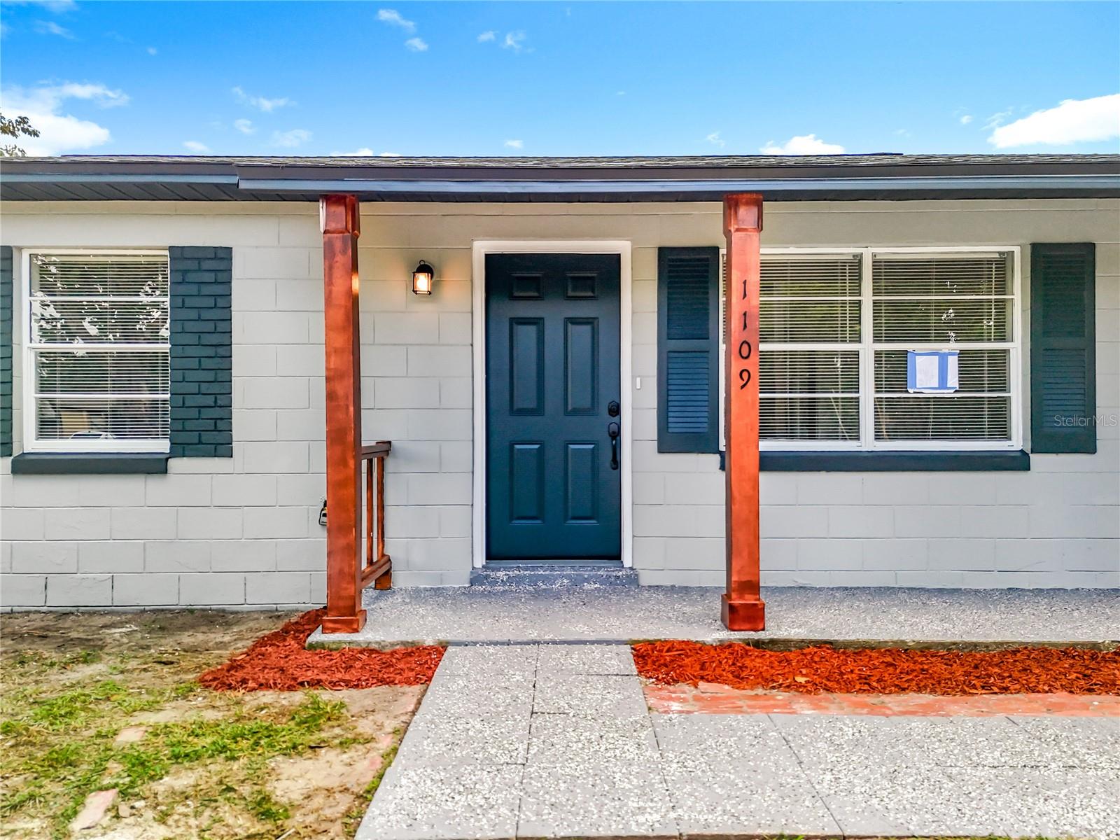 TAVARES 03 PINES REP LT 01 - Residential