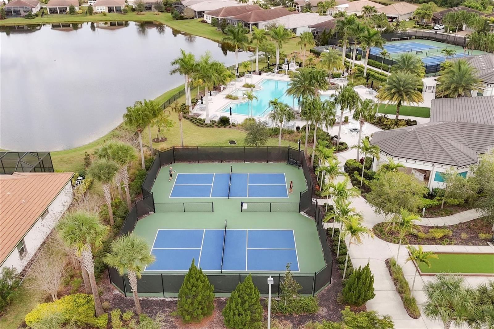 SUNRISE PRESERVE - Residential