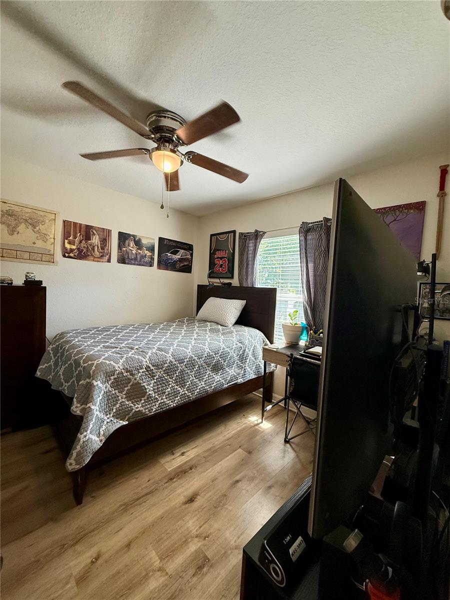 AUBURNDALE HEIGHTS - Residential