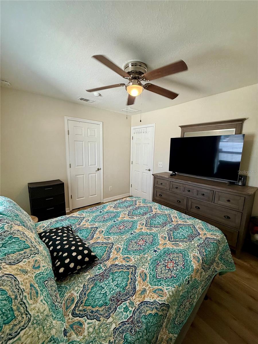 AUBURNDALE HEIGHTS - Residential