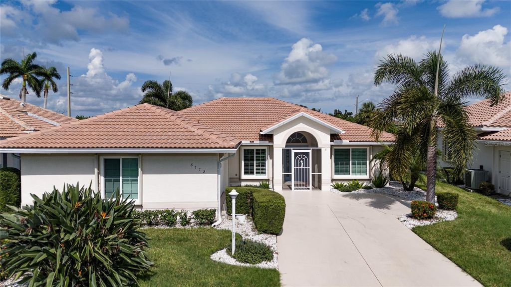 Photo of 6772 Greenview Lane, Englewood, FL 34224 (MLS # A4665561)