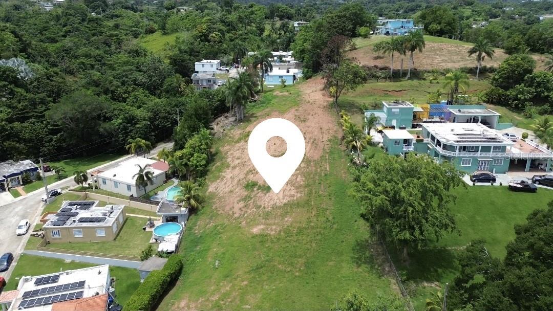 Excellent opportunity to build the house of your dreams in this great Land. Approx 1 acre of land in the mountains, just 6 minutes away from the center of Aguada town. This place surrounded by nature is located in a very tranquil area, it not only has the center of town very close it also has a school, pharmacy, bakery and gas station just one minute away.
