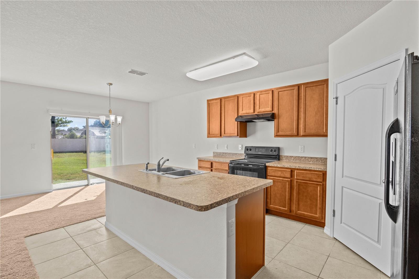 817 SHEEN CIRCLE